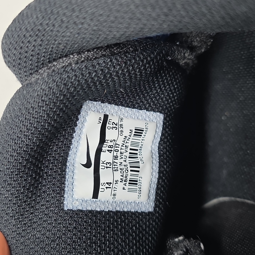 Nike Reax Black and Blue Athletic Shoes Size 14 - Picture 5 of 6